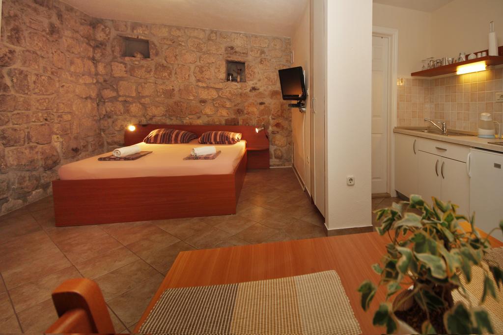 Apartments Caralipeo Makarska Exterior foto