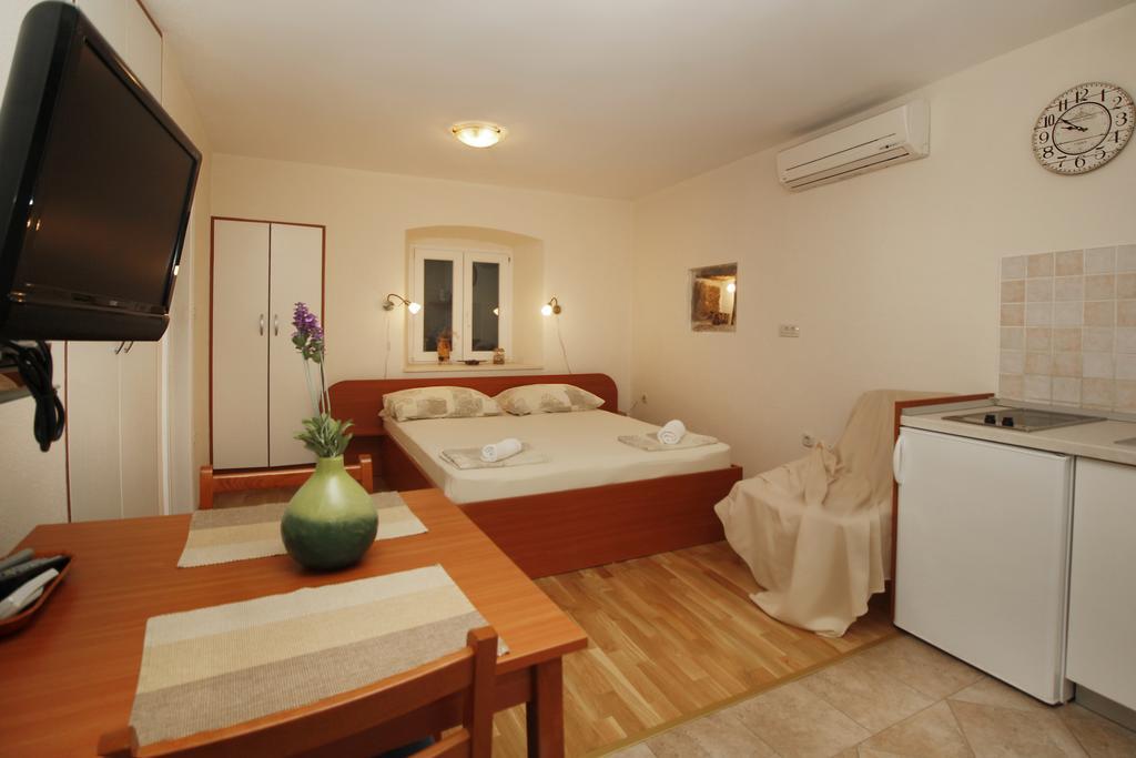 Apartments Caralipeo Makarska Exterior foto